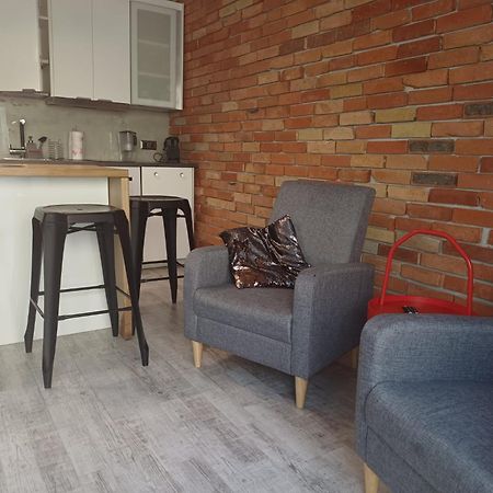 Apartamenty Centrum Z Wanna Dwuosobowa Пётркув-Трыбунальский Экстерьер фото
