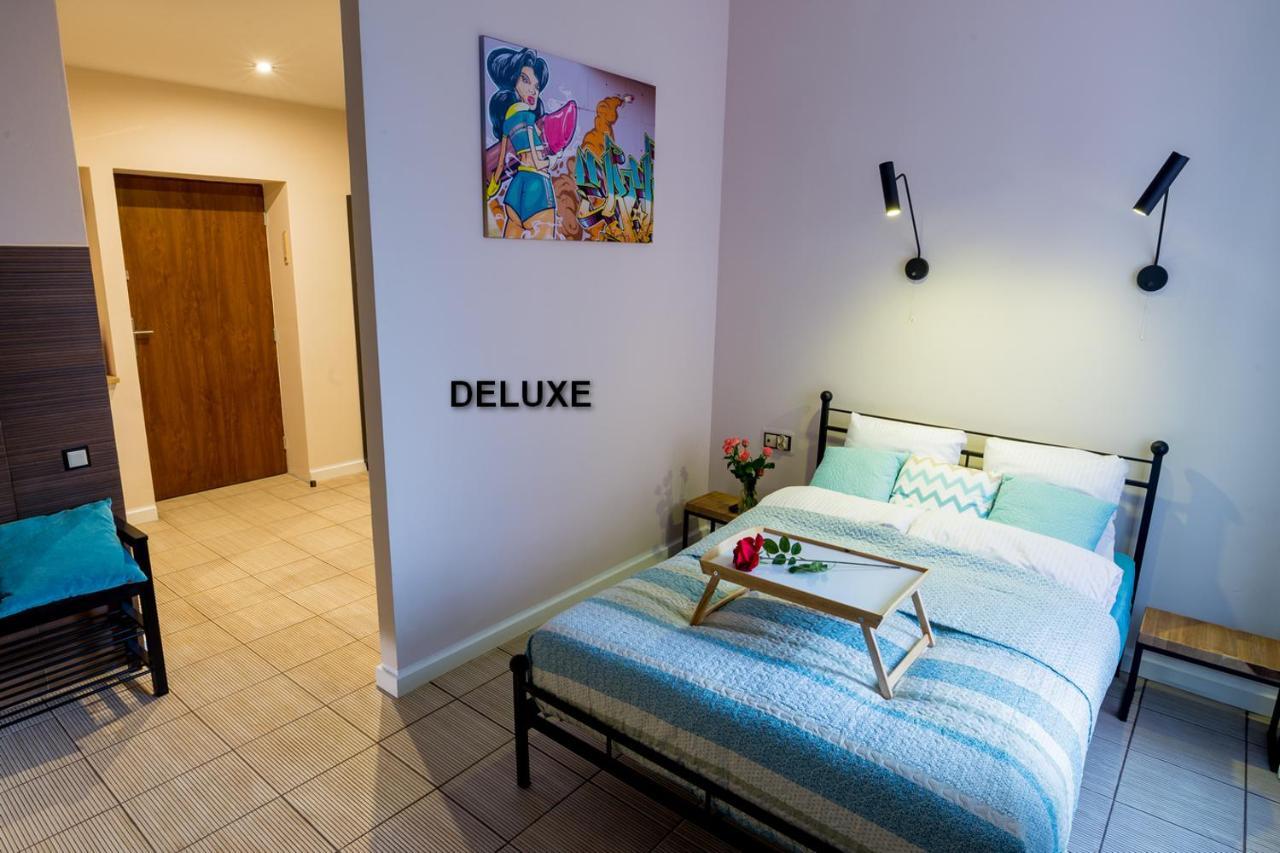 Apartamenty Centrum Z Wanna Dwuosobowa Пётркув-Трыбунальский Номер фото