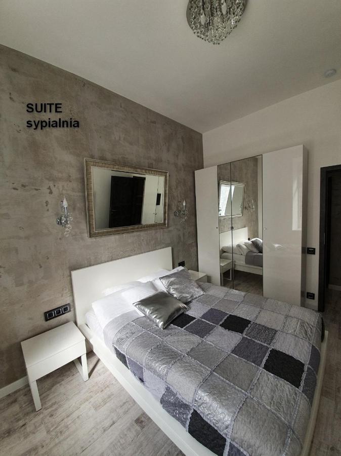 Apartamenty Centrum Z Wanna Dwuosobowa Пётркув-Трыбунальский Экстерьер фото